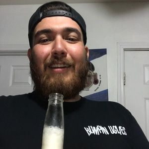 Meet your Posher, Aaron